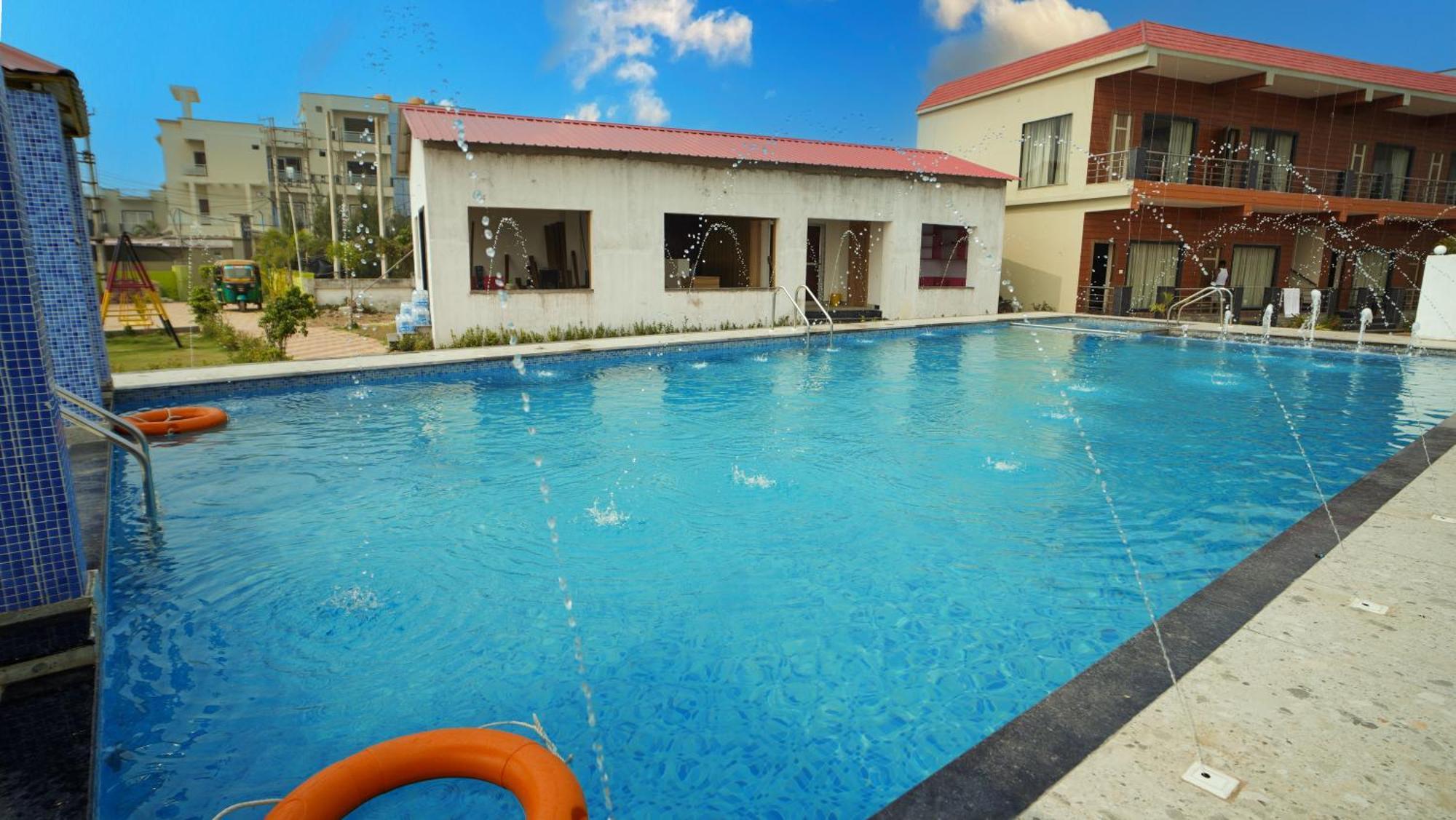 Sea Queen Beach Resort On Beach !! Couple Friendly Family Resort !! Mandarmani Exterior photo