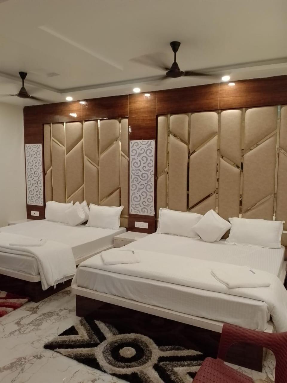 Sea Queen Beach Resort On Beach !! Couple Friendly Family Resort !! Mandarmani Exterior photo